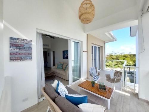 Cozy 1BDR with Pool Golf View in Hard Rock Golf