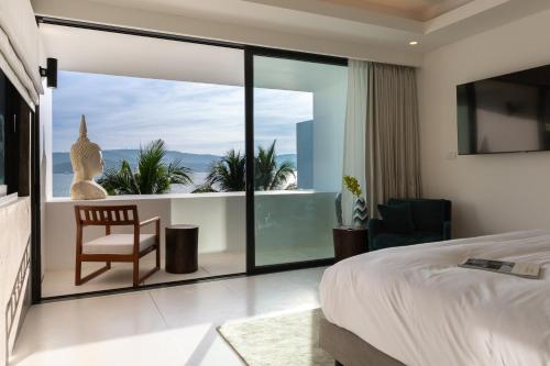苏梅岛Kerem Luxury Beachfront Villas的海景卧室