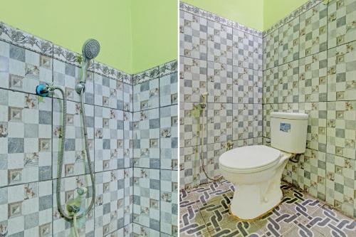 三宝垄OYO 92467 Cahyo Kost 1的浴室设有卫生间和淋浴,两幅图片