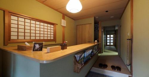京都Kyoto Hostel japanese room 2F / Vacation STAY 8178的一间客房