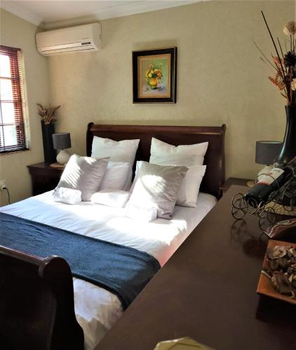 Guesthouse Private Room with Garden and Pool平面图