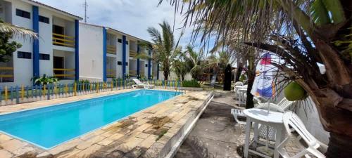 康塞桑达巴拉太阳花旅馆的玛格丽塔别墅或附近游泳池