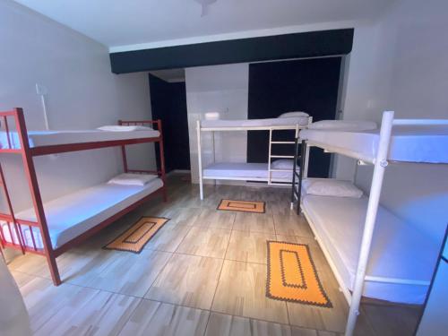 Hostel Gravatá客房内的一张或多张双层床