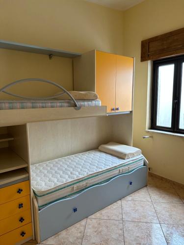 Appartamenti Estivi客房内的一张或多张双层床