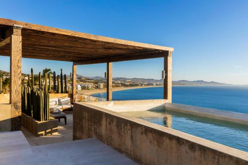 圣何塞德尔卡沃Private Hot Tub - Stunning Views - Exterior Terrace的海景别墅 - 带游泳池