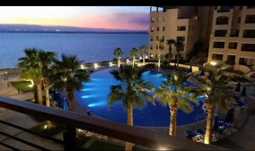 Dead Sea view Elite apartment Samara Resort traveler award 2024