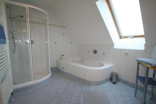 艾希贝格度假屋的一间浴室