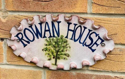 罗瑟勒姆Rowan House Rotherham的相册照片