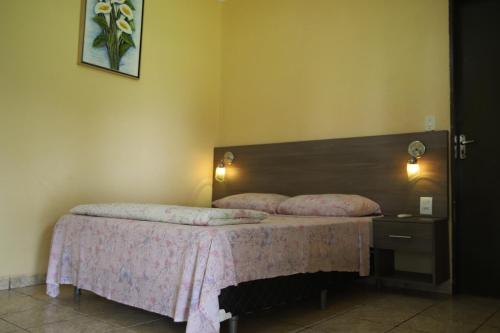 Espaço Colibri客房内的一张或多张床位