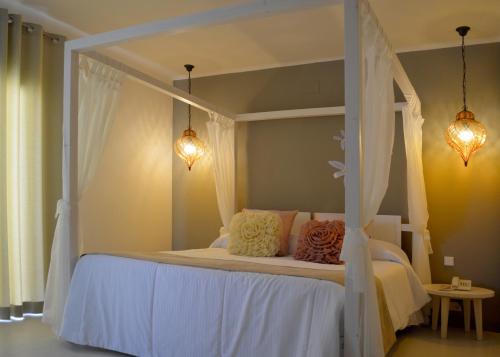塔隆戈塔酒店 - 仅限成人客房内的一张或多张床位