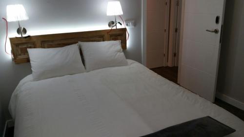 迪斯马德里旅馆客房内的一张或多张床位