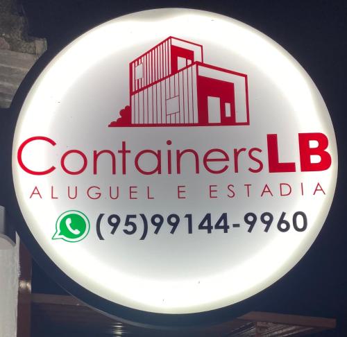 博阿维斯塔Container LB CAXU的建筑上的餐厅标志