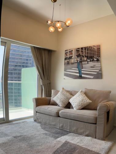 Athesa Apartments Downtown Dubai Business Bay的休息区