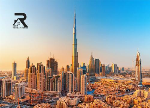 迪拜Robin Hostel Dubai的城市景观,高耸的摩天大楼