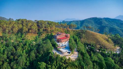 图利凯尔Sky Garden Resort的山丘上房屋的空中景致