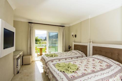 达利安Dalyan Basar Hotel的相册照片