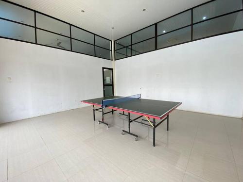 Monde Residence I no 6 Batam Centre内部或周边的乒乓球设施
