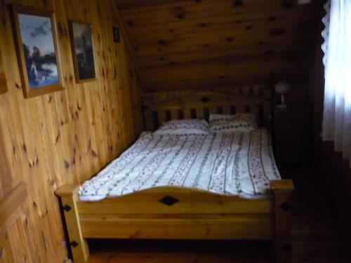 Dowcień客房内的一张或多张床位