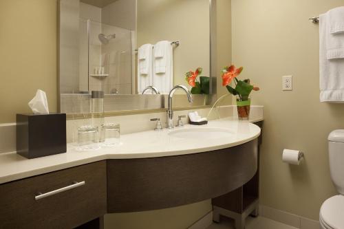 阿卜联合广场酒店的一间浴室