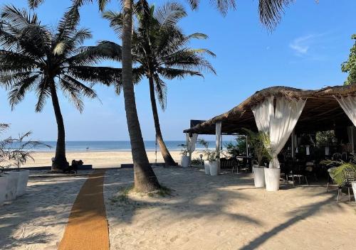 Mamagoa Beach Resort