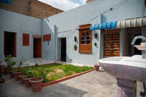 Little prince guest house & homestay