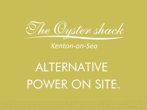 滨海肯顿The Oyster Shack by The Oyster Collection的现场读过海 ⁇ 的标志