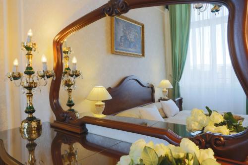 卡罗维发利布里斯托宫酒店的相册照片