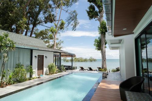 BeachHouse Pool Villas Krabi