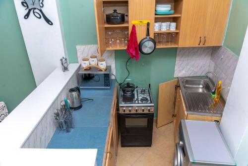 Meraki home 3的厨房或小厨房