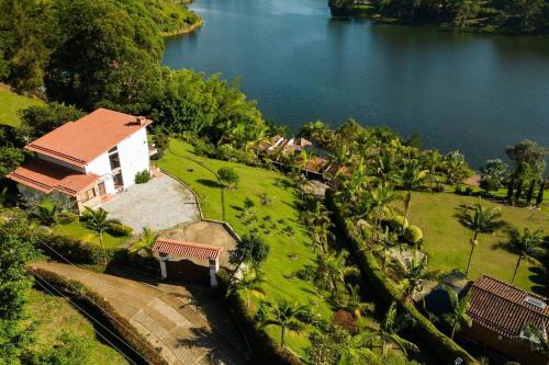 La Villa, Espectaculares vistas al lago Peñol-Guatape鸟瞰图