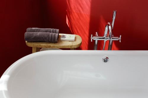 Maison Decoret - Relais & Châteaux的一间浴室
