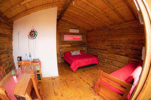 科斯金Complejo majua的小木屋内的一个床位