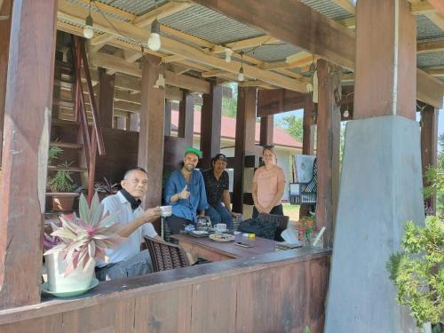 入住Toraja Homestay & Coffee Bunna的客人