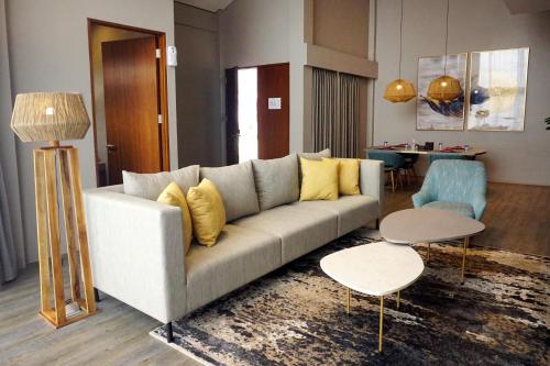 The Balcone Suites & Resort Powered by Archipelago的休息区