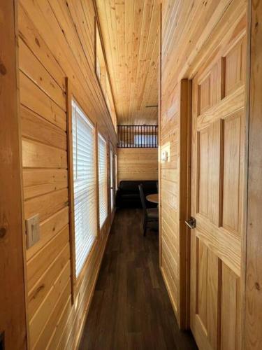 93 Star Gazing Tiny Home Sleeps 8