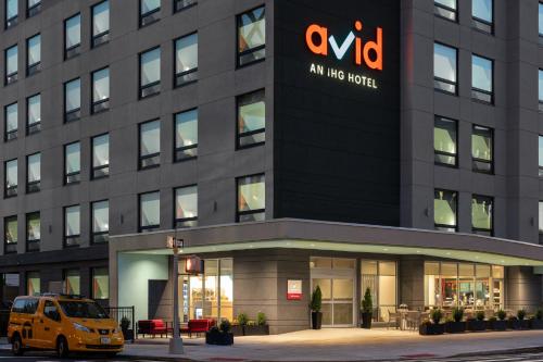 avid hotels - Brooklyn Dyker Heights, an IHG Hotel