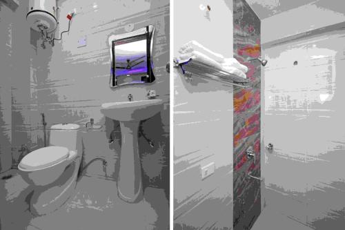 新德里Airport T Palace的浴室的两张照片,配有卫生间和水槽