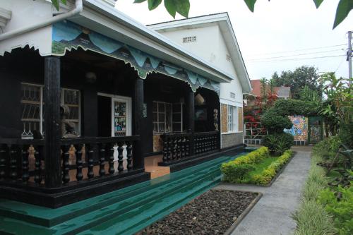 Amahoro Guest House