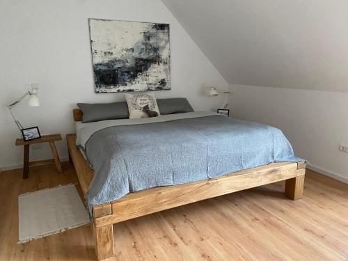 Harzpur Lodge - Pure Entspannung in purer Natur客房内的一张或多张床位