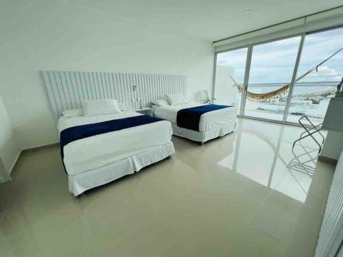 卡塔赫纳Cartagena的海景客房 - 带两张床