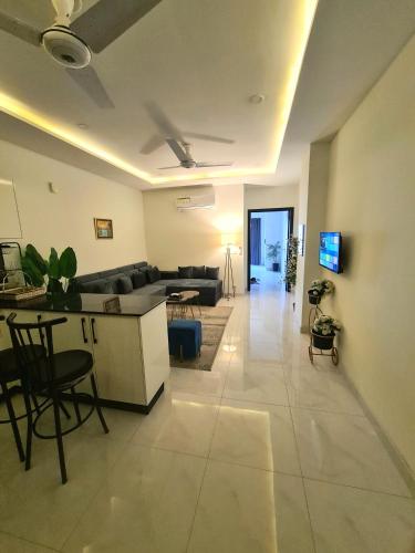 1 Bed Modern Apartment, Pool, Gym, Cinema