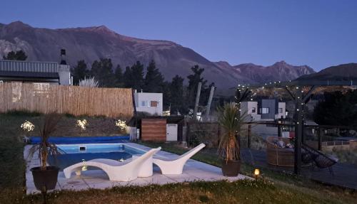 Refugio del Pescador内部或周边的泳池