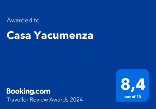 蒙得维的亚Casa Yacumenza的蓝色矩形,上面写着凯撒扎波里齐亚
