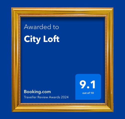 艾森纳赫City Loft的金色画框图象,文字升级到城市地段