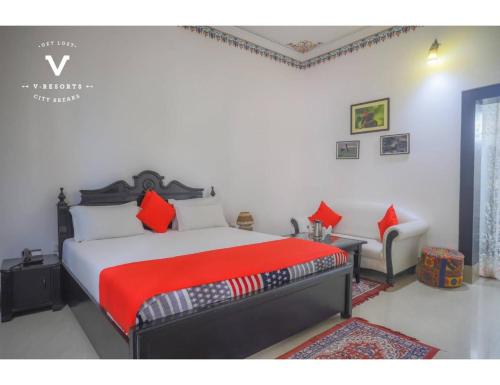 Hotel Kiran Villa Palace, Bharatpur客房内的一张或多张床位