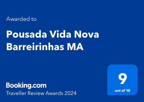 巴雷里尼亚斯Pousada Vida Nova Barreirinhas MA的手机的屏幕,带有按推达视频新星条的单词