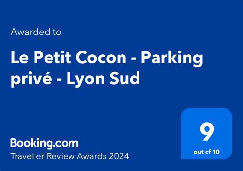韦尼雪Le Petit Cocon - Parking privé - Lyon Sud的小型椰子停车场的屏幕截图,转动词义子词