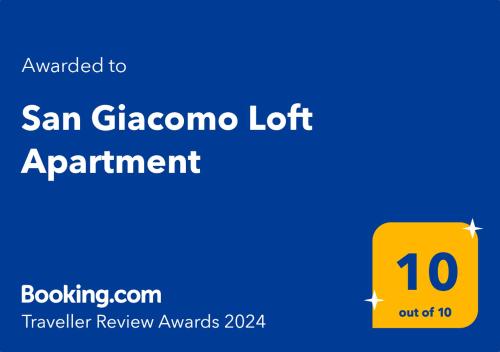 巴列塔San Giacomo Loft Apartment的一个黄色盒子,上面有三格丽奥的彩票实验
