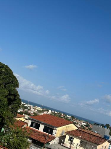 奥林达Casa união的城市的背景海景