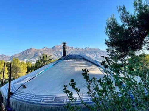 冬天的Yurt in La Nucia met zwembad